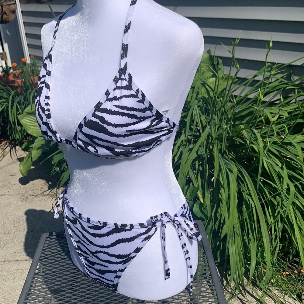 Black & White Zebra Print String Bikini - Picture 2 of 7